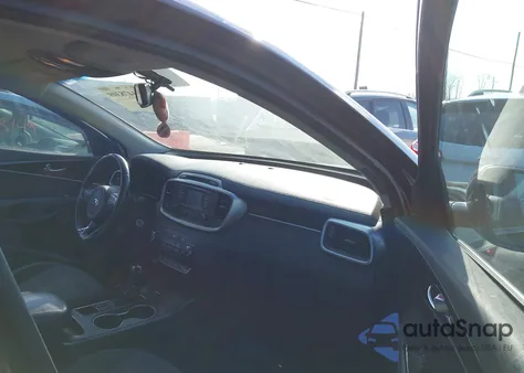 2016 Kia Sorento 2.4L Lx из США, поврежденный, VIN 5XYPG4A39GG127845